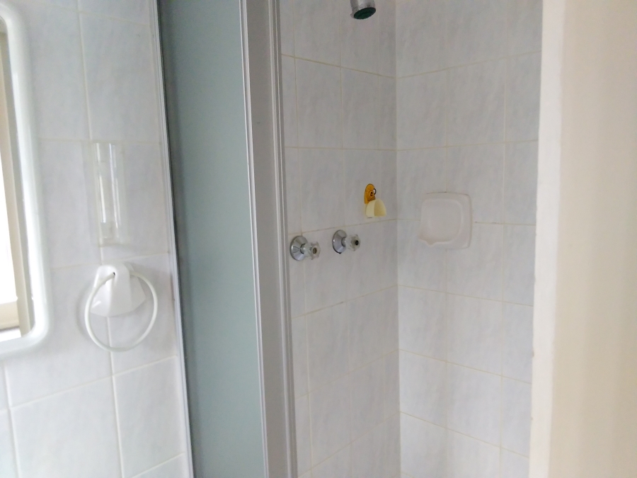 To Let 2 Bedroom Property for Rent in Van Ryneveld Western Cape